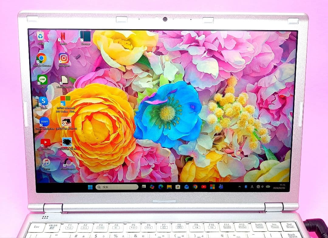 小型軽量✨SSD256✨8GB✨i5✨オフィス✨カメラ付きレッツノートパソコン