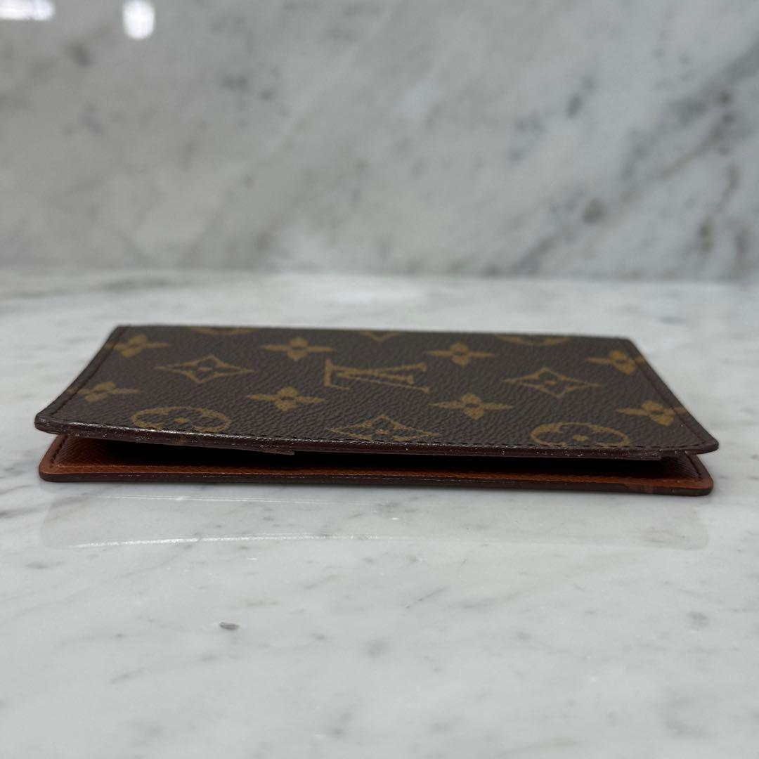 LOUIS VUITTON ルイヴィトン パスポートカバー モノグラム