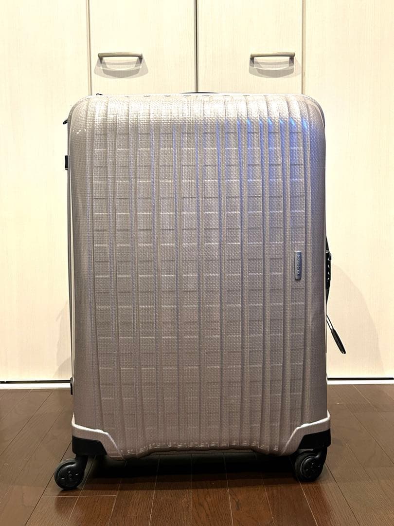 【国内未発売品】サムソナイト クロノライト四輪軽量スーツケース 92Lゴールド