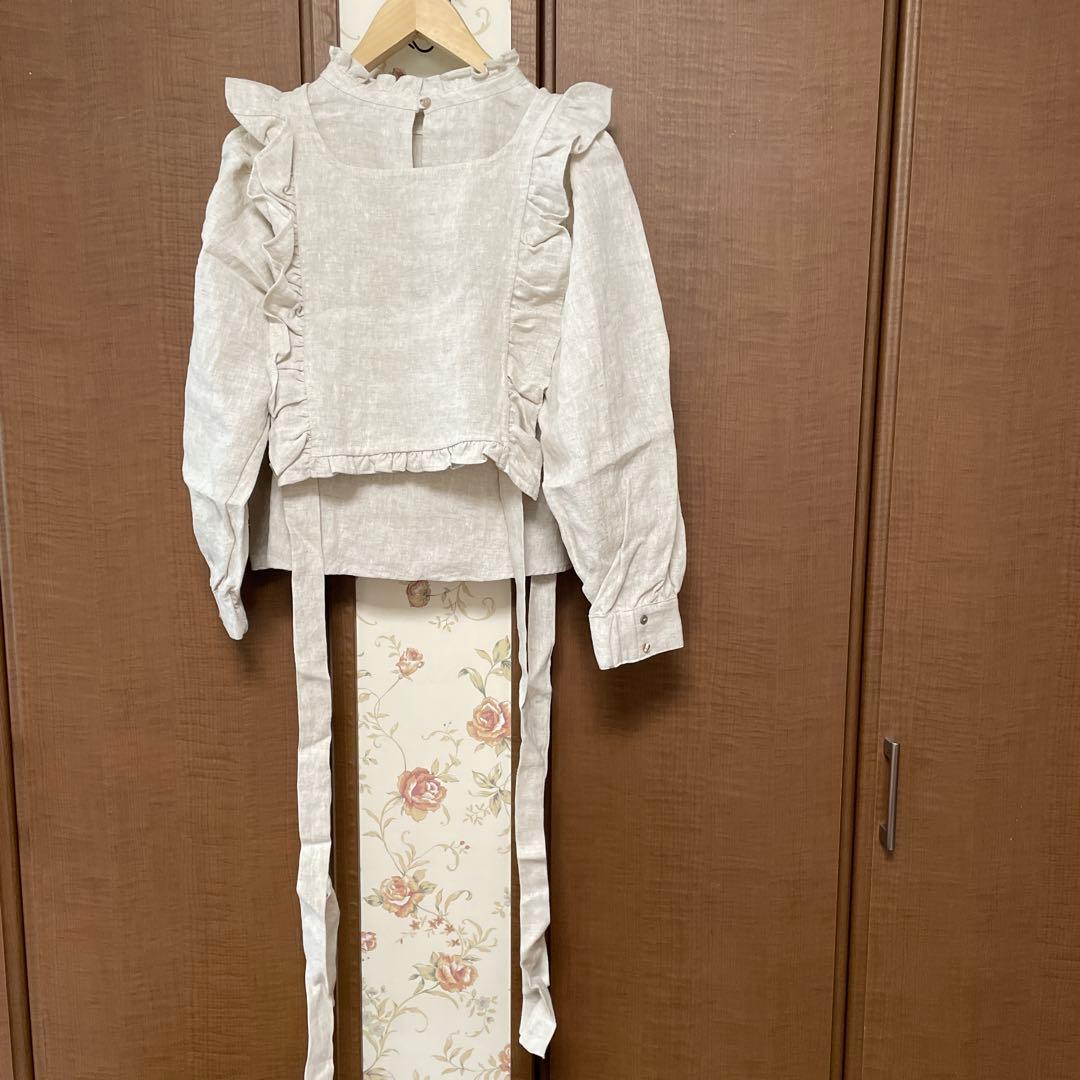 ANESAN新品サマンサモスモス立川限定　ベスト付きブラウス　キナリ