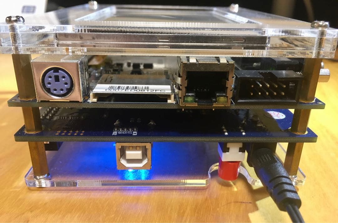 Altera Cyclone II と III FPGA 開発ボードセット