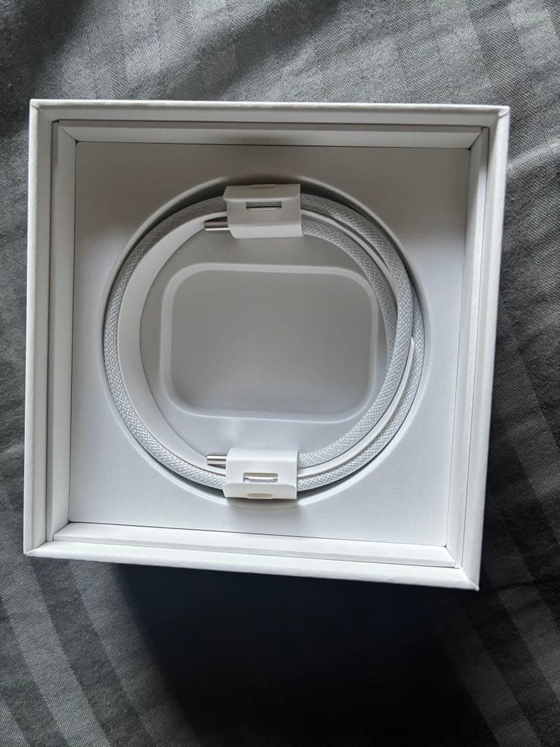 AirPods Pro 2 MagSafe充電ケース(USB-C)付き