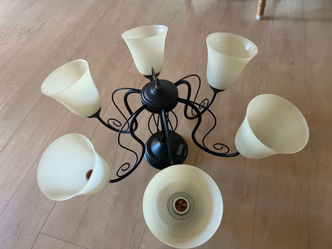 6灯 シャンデリア ホワイト