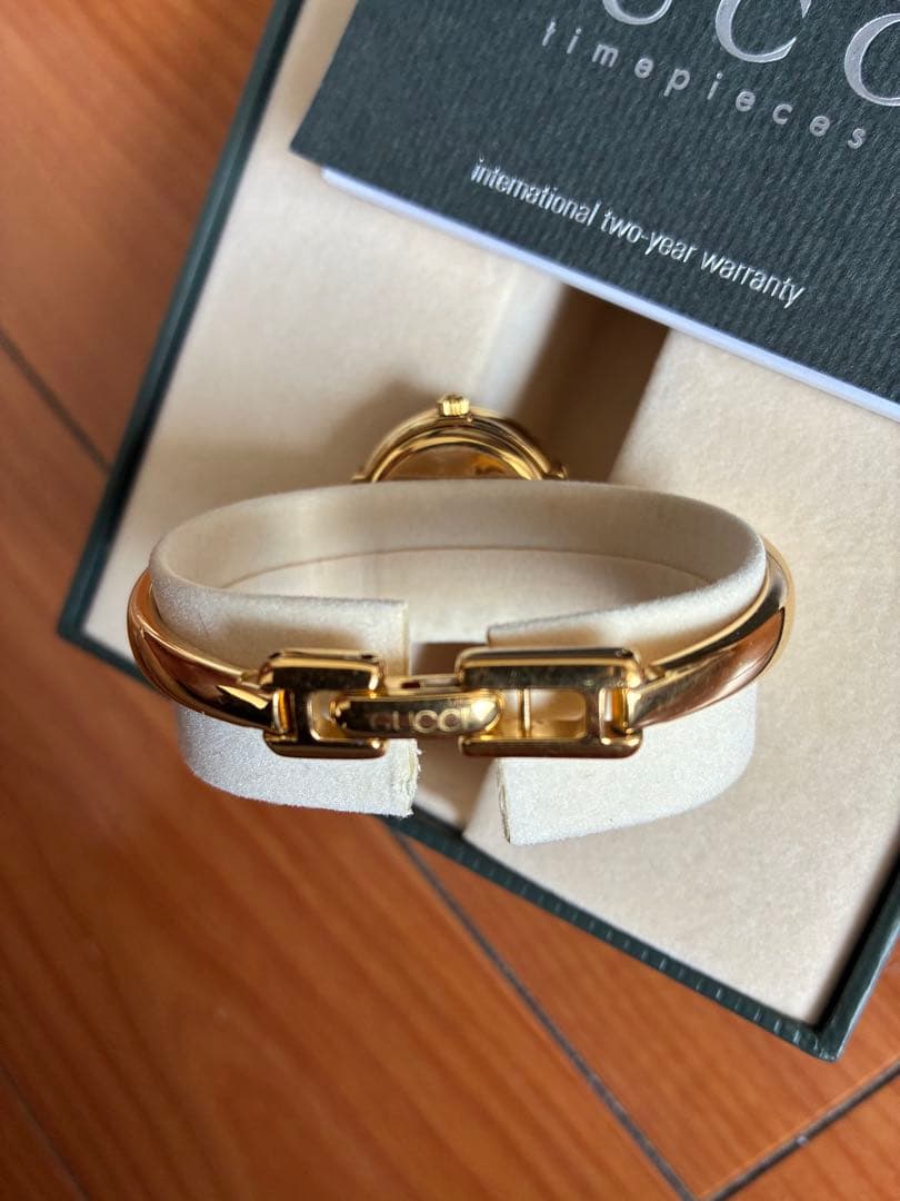 GUCCI グッチ 1400L レディース 腕時計 ゴールド文字盤 稼働品