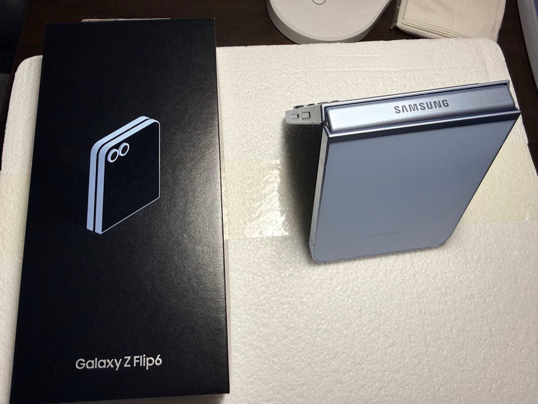【美品】国内Galaxy Z Flip6 256GB