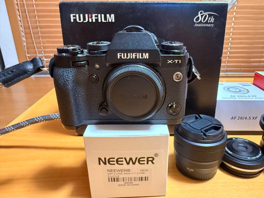 10/5まで　シャッター回数459枚　富士フイルム　X-T1 レンズ4個付き