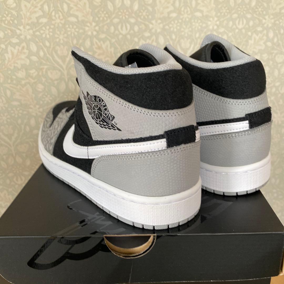 NIKE AIR JORDAN 1 MID SE \"ELEPHNAT\" 未使用