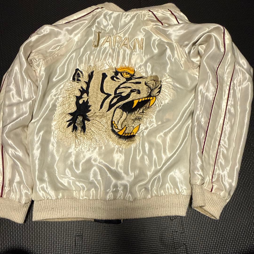 刺繍スカジャン JAPAN