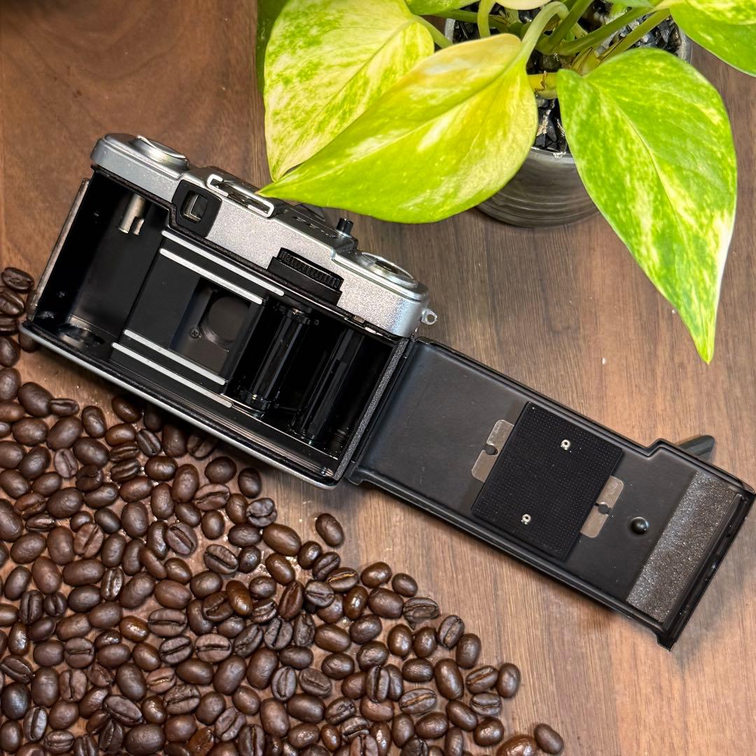 ✴️初心者向美品セット✴️実写・分解整備済✴️オリンパスPEN EE-3 完動品‼️