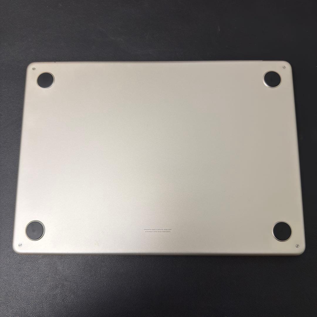 【ジャンク】MacBook Air M2 8G 256G 液晶不具合・角に傷あり