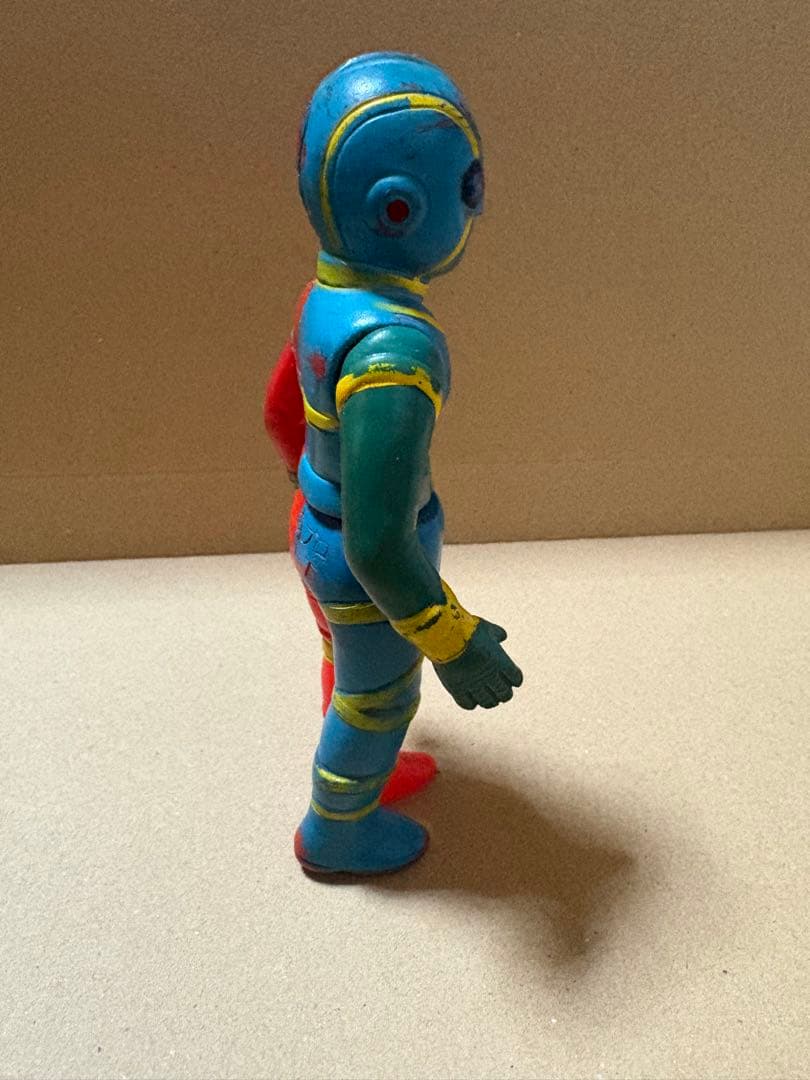 タカトク　人造人間キカイダーソフビ