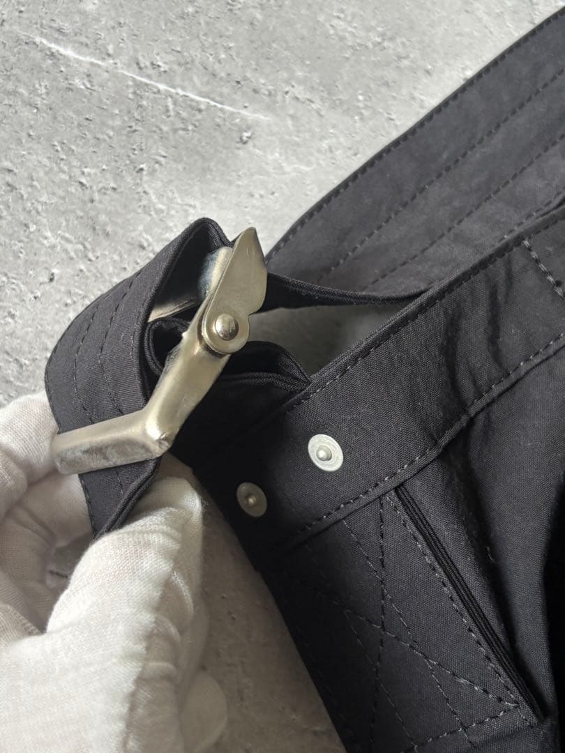 Doze　エンズアンドミーンズ　ニュースペーパーバック　ショルダーバッグ