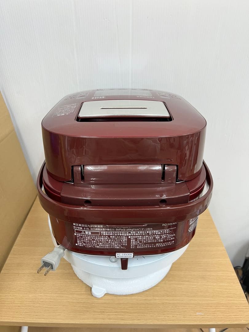 TOSHIBA 真空圧力IH炊飯器 RC-10VXH 1.0L 2014年製