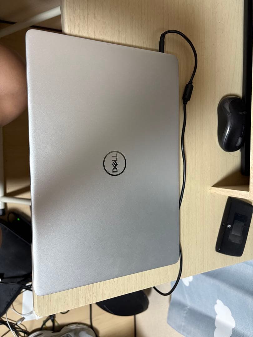 Dell Inspiron 5370 SSD128GBメモリ標準搭載