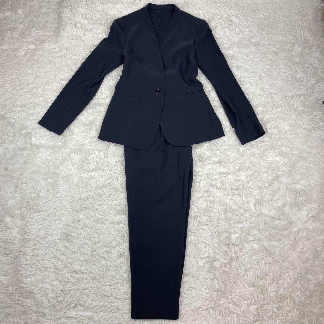 未使用級✨近年モデル✨23区✨ノーカラーパンツスーツ✨大きいサイズ✨シングル✨紺