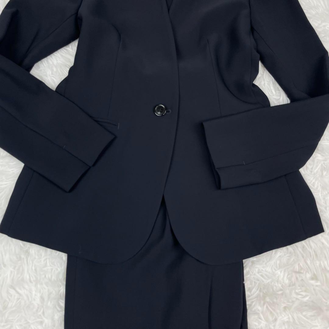 未使用級✨近年モデル✨23区✨ノーカラーパンツスーツ✨大きいサイズ✨シングル✨紺