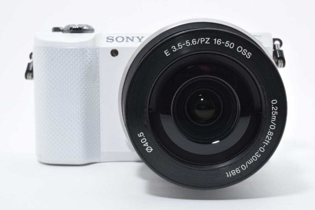 【美品】ソニー SONY a5000 デジカメ ホワイト ショット7596回