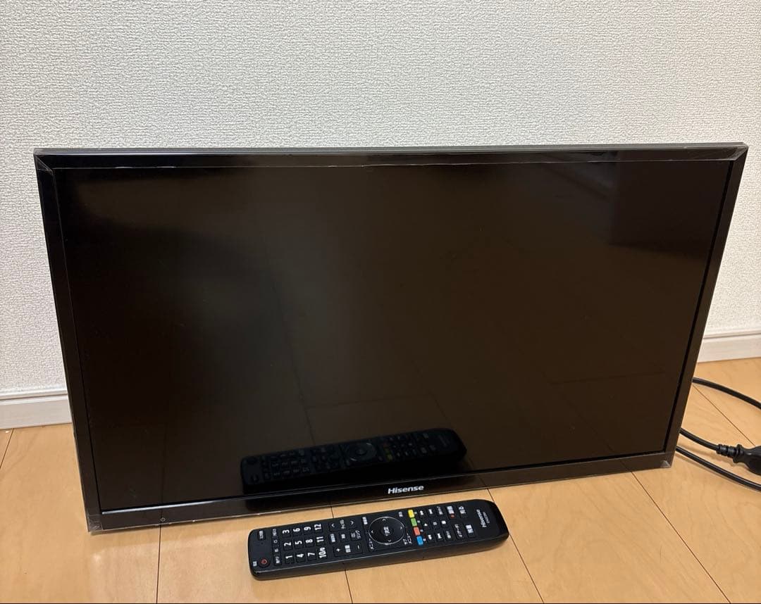 Hisense テレビ 本体 24インチ
