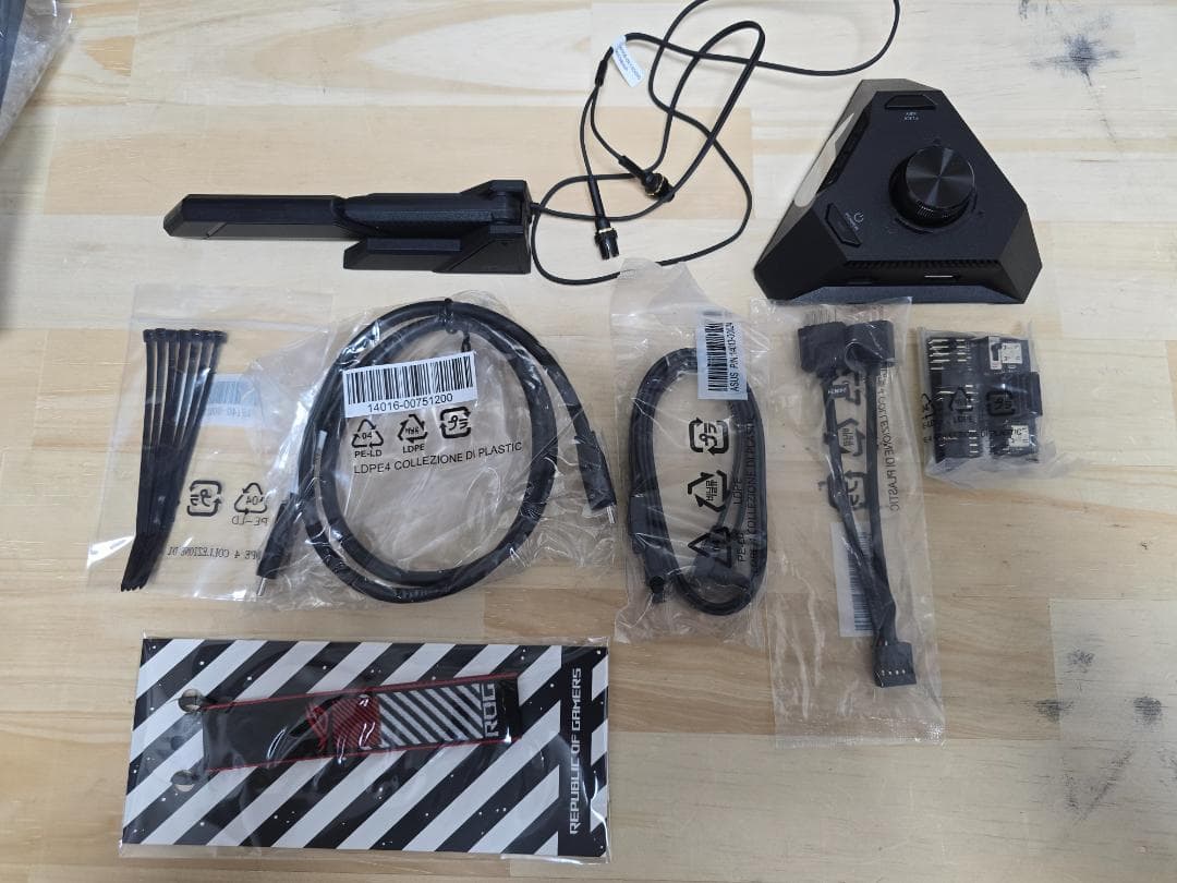 ASUS ROG STRIX Z890-I GAMING WIFI（ジャンク）