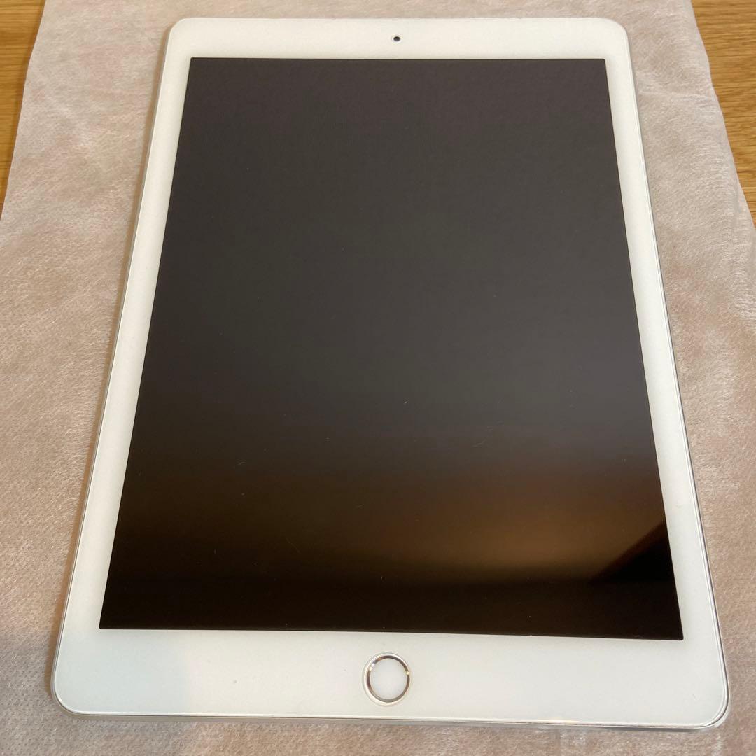 iPad Pro 9.7インチ 32GB docomo ゴールド
