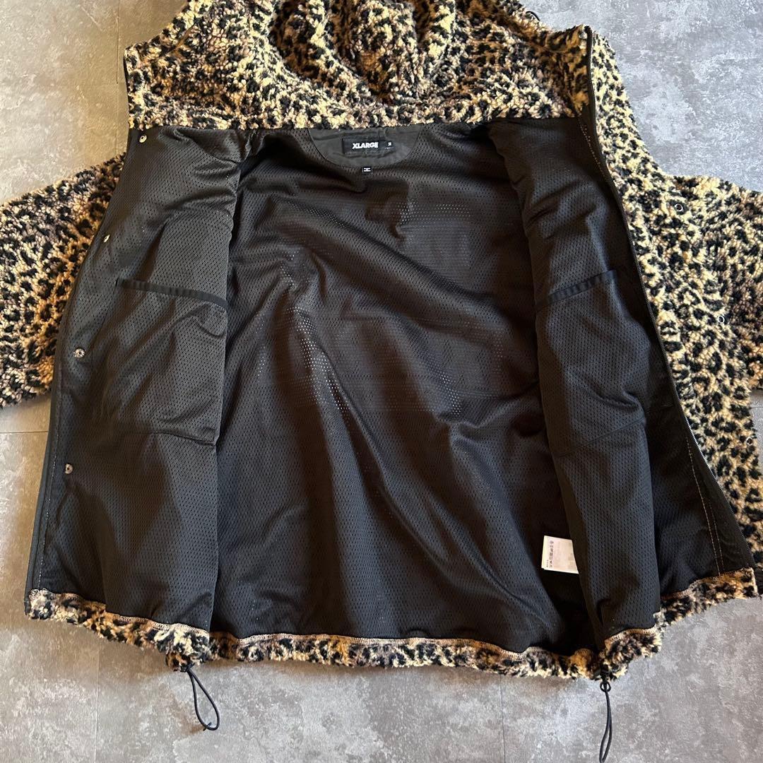 X LARGE アウター ヒョウ柄