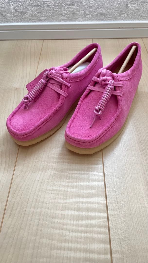 靴 Clarks Wallabee. EUR 39