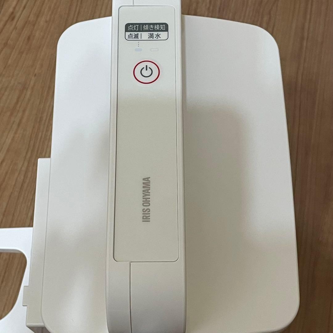 アイリスオーヤマ コードレスリンサークリーナー RNS-B400D 充電式　美品