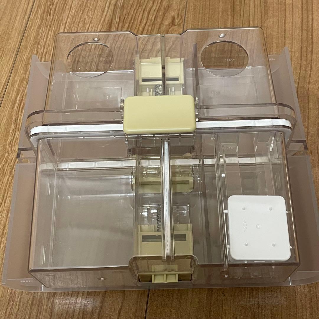 アイリスオーヤマ コードレスリンサークリーナー RNS-B400D 充電式　美品