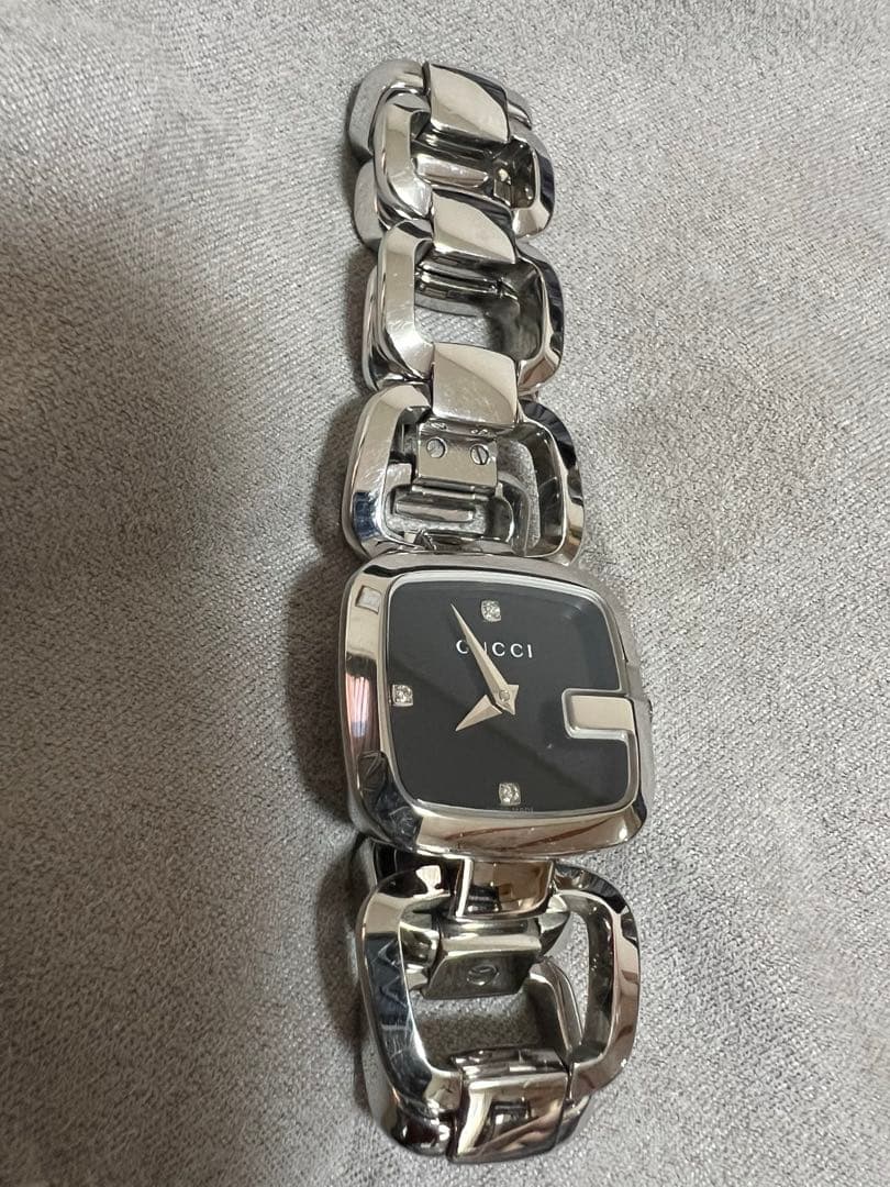 GUCCI 時計　Gコレクション　ダイヤ