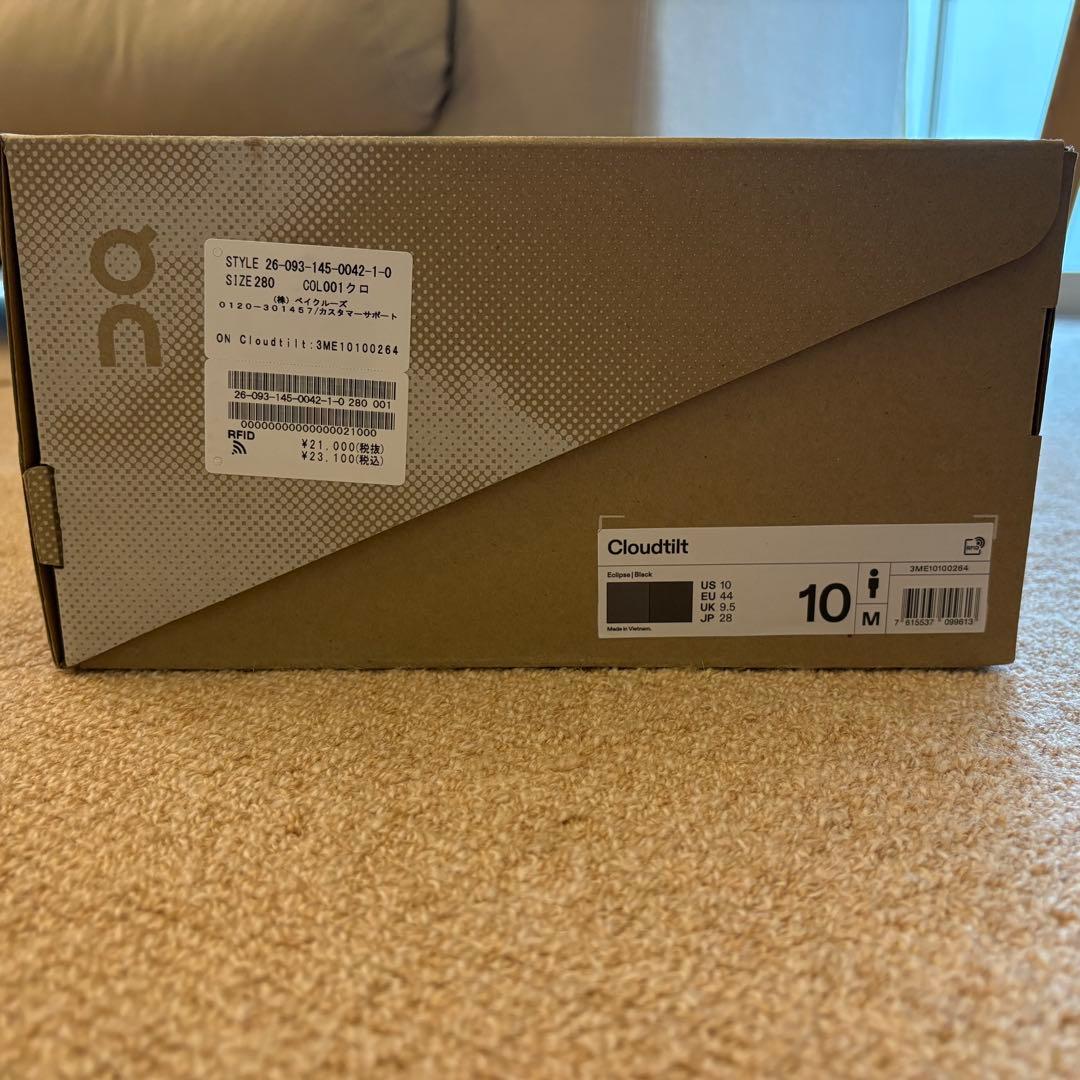 [新品未使用] on Cloudtilt 28cm