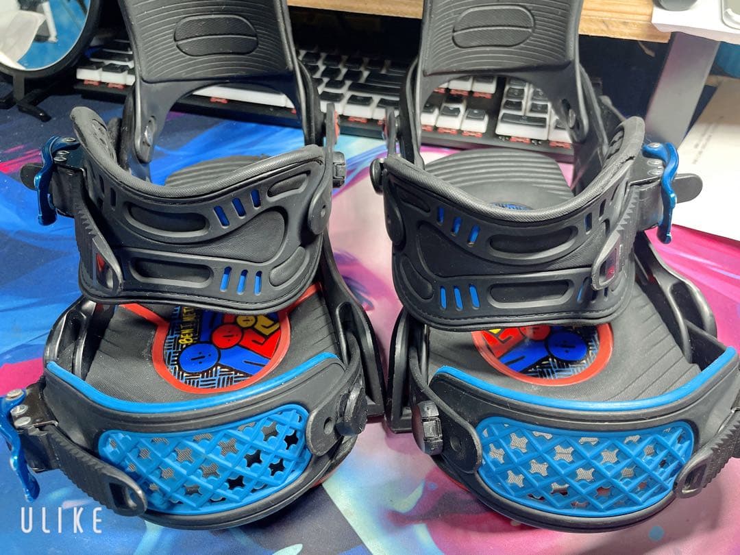 ベントメタル AXTION スノーボード ビンディング