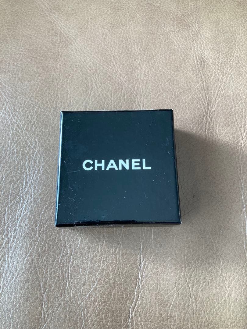 未使用 CHANEL ブローチ ヴィンテージ シャネル ゴールド