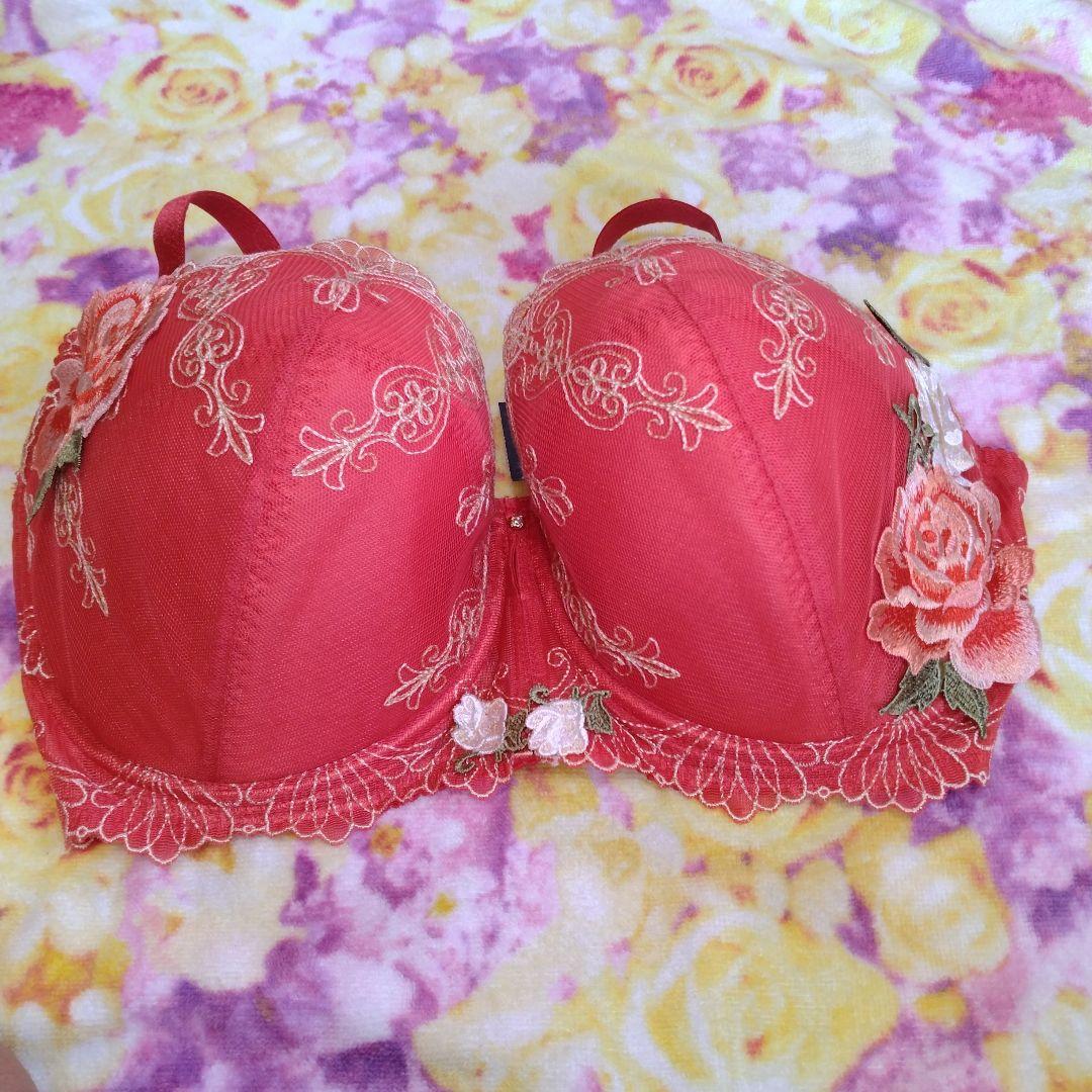 下着・アンダーウェア XYX