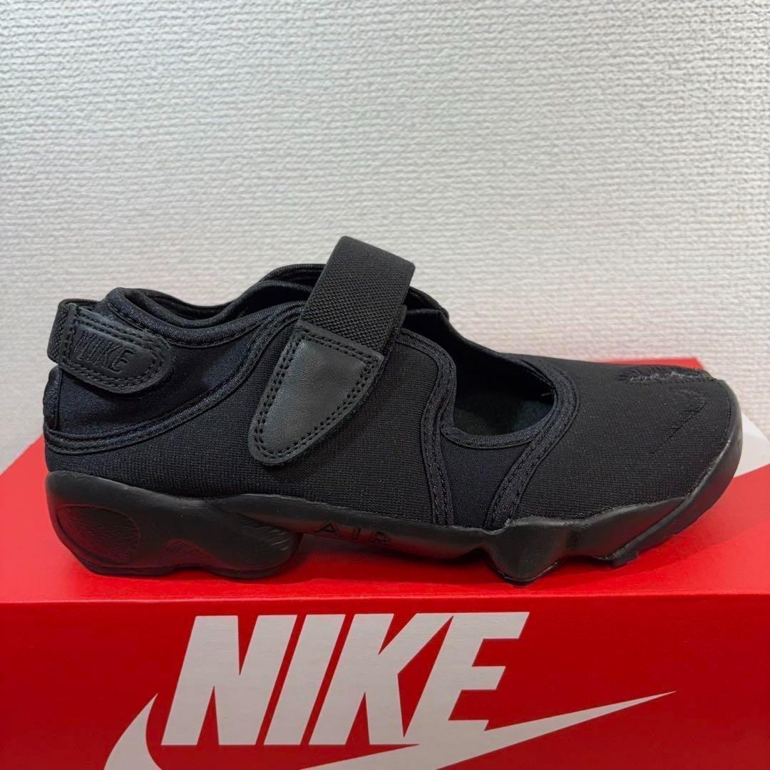 ナイキ エア リフト ブラック HF5389-001 24cm