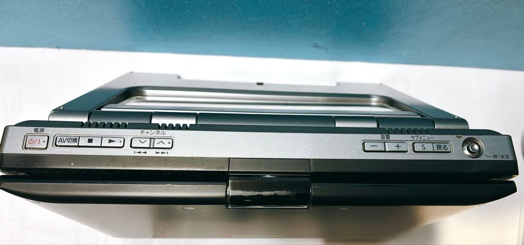 歳末セール中！8.9型液晶BDプレーヤー/パナソニックDMP-BV100