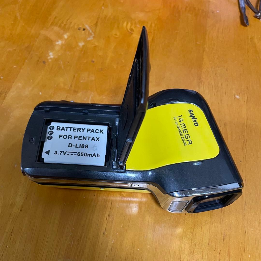 SANYO　Xacti　DMX-CA100 デジタル　ムービーカメラ