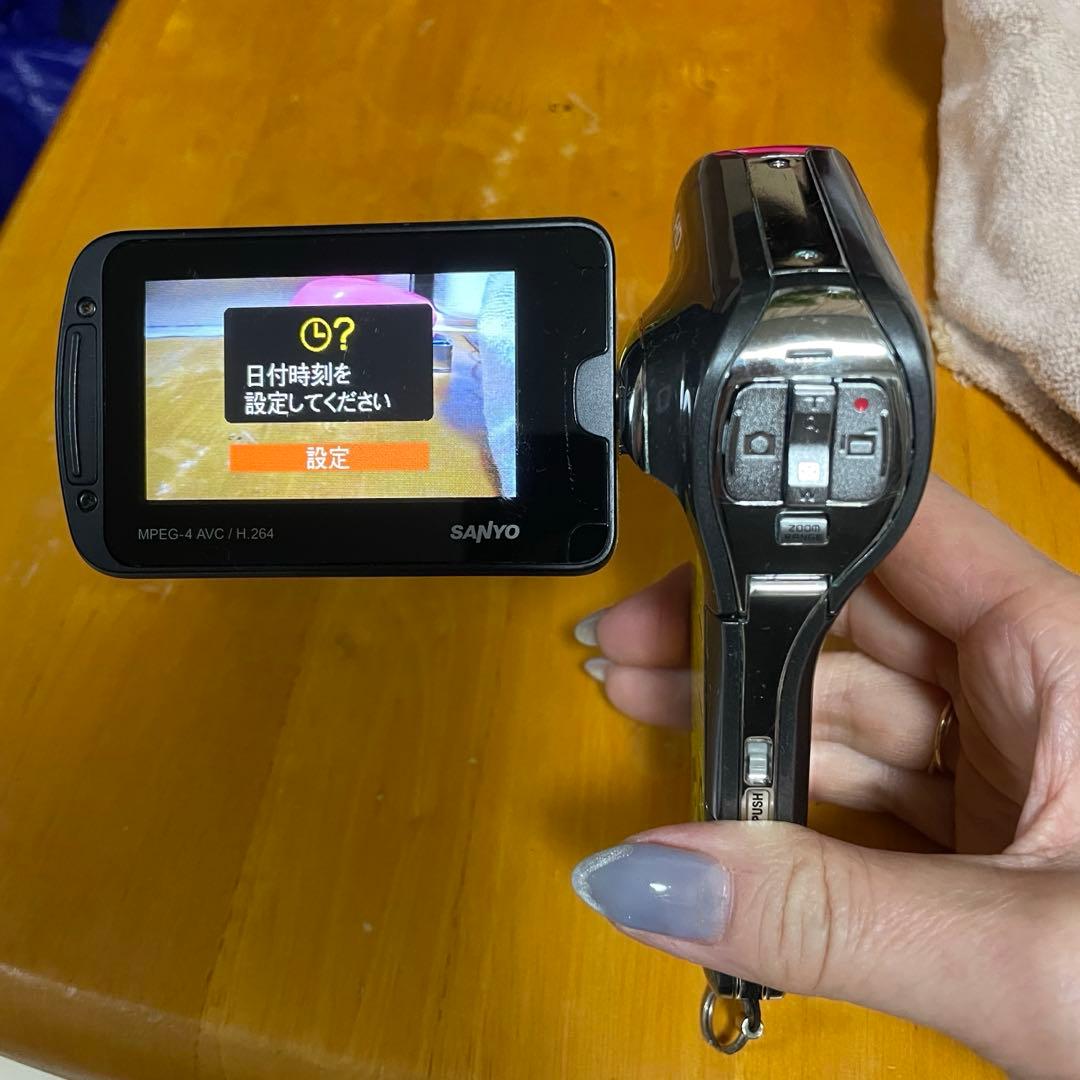 SANYO　Xacti　DMX-CA100 デジタル　ムービーカメラ