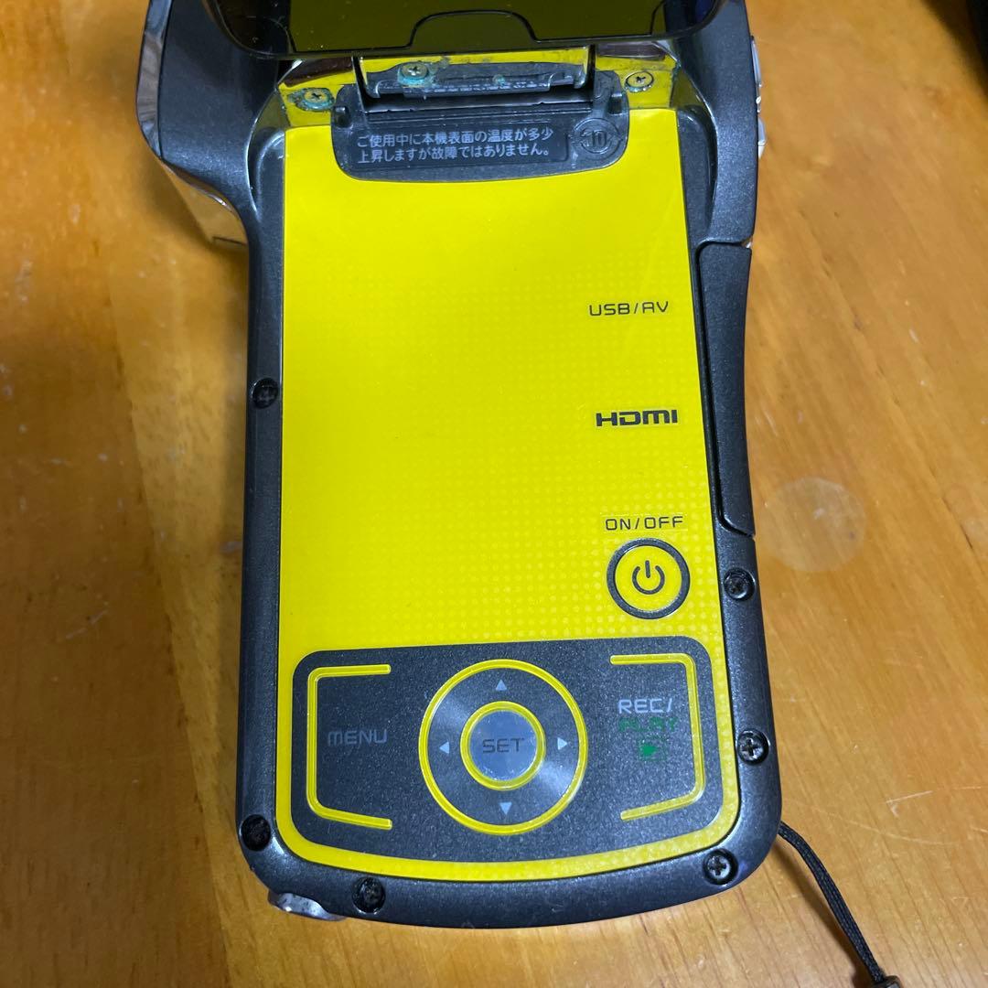 SANYO　Xacti　DMX-CA100 デジタル　ムービーカメラ