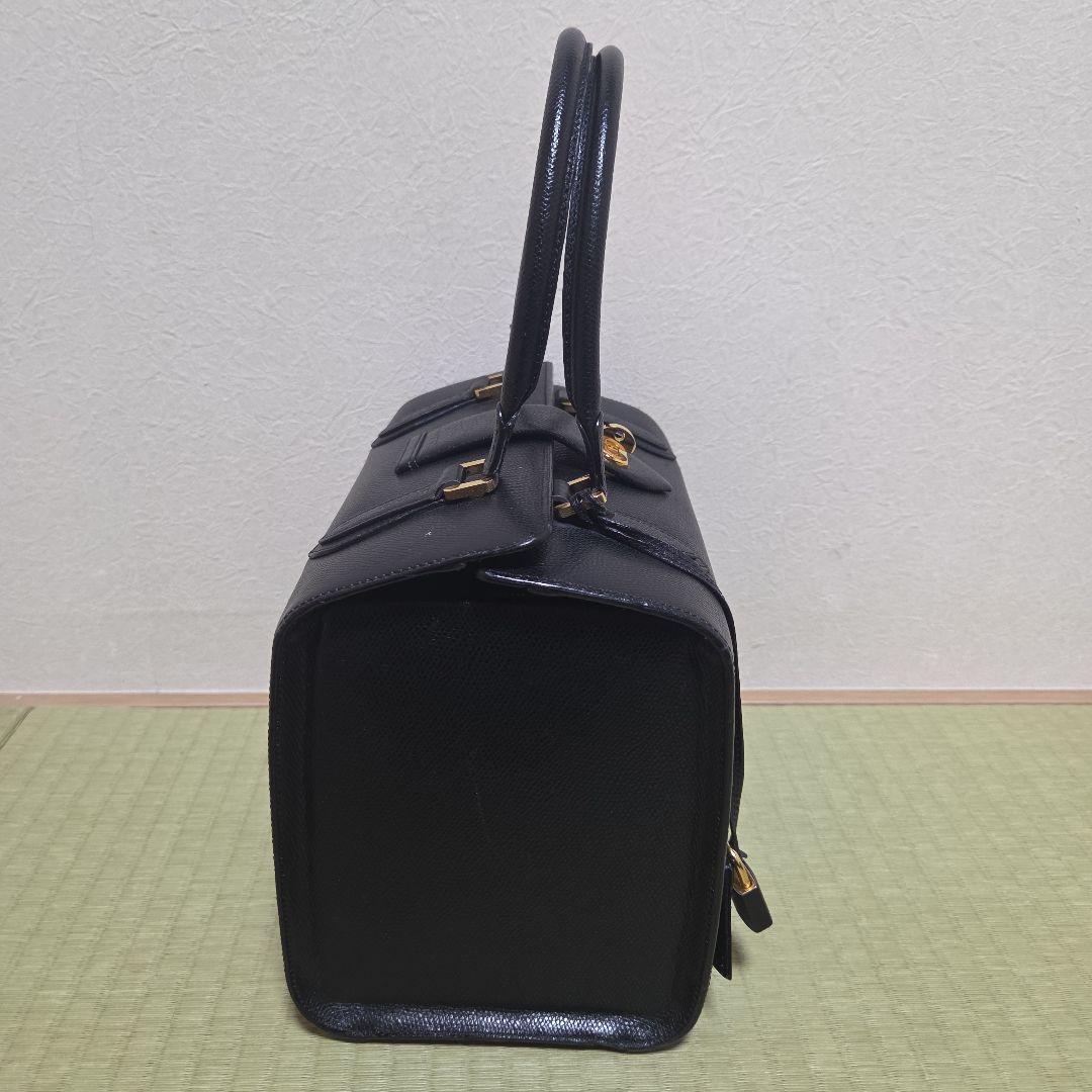 極美品 MORABITO オルセー チャーム 南京錠 ネイビー ハンドバッグ