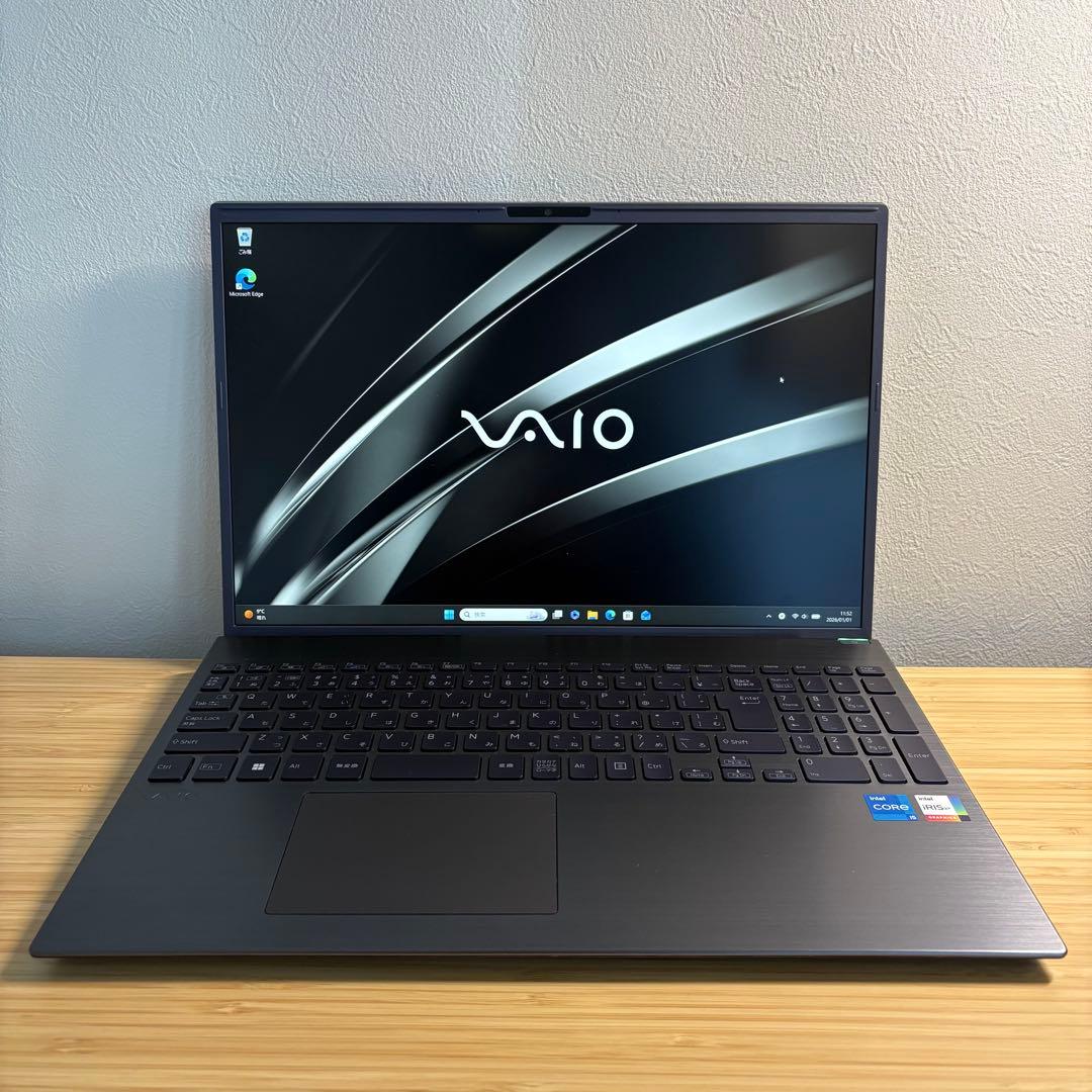 VAIO 16インチ 第13世代 i5 WUXGA/16G/新品SSD 大画面