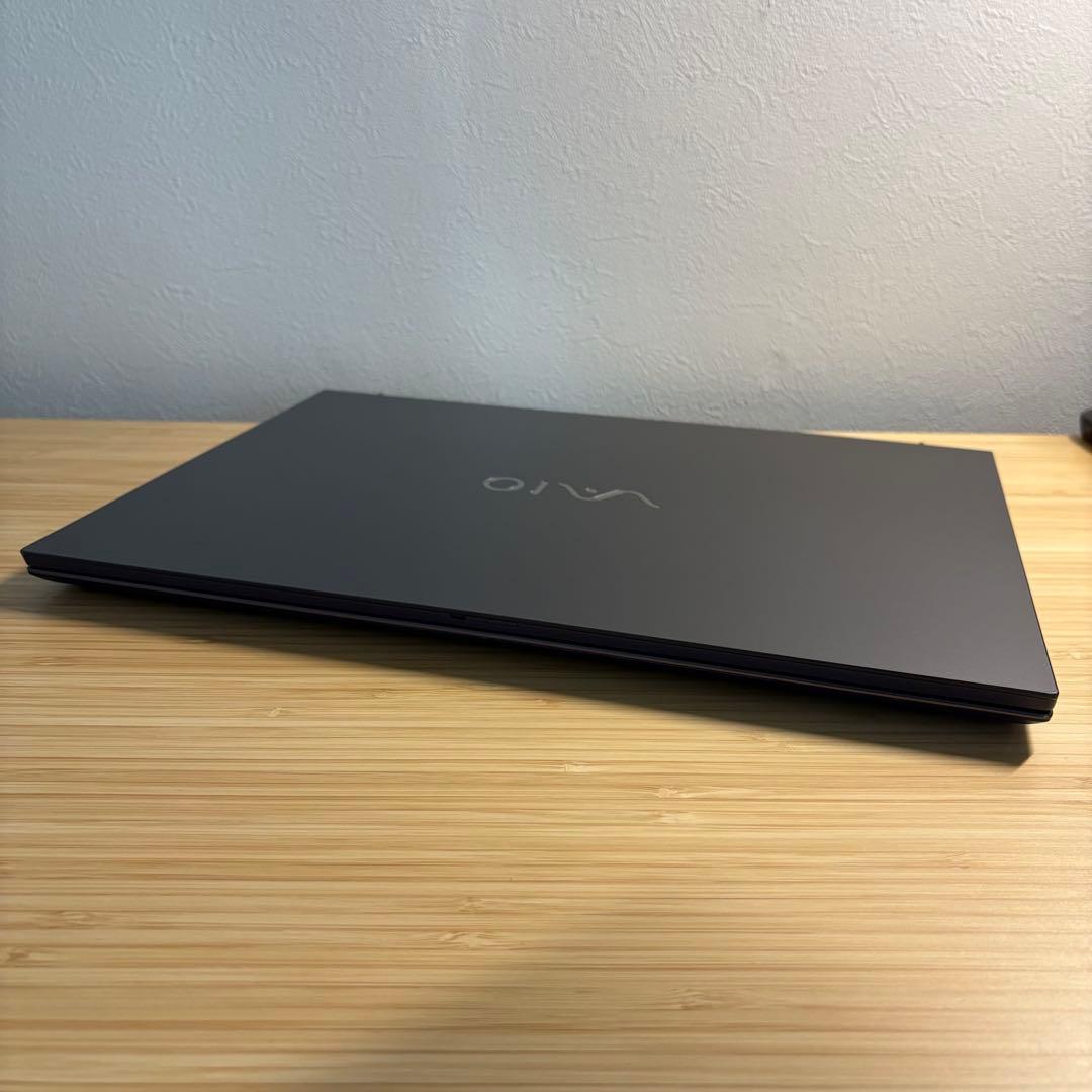 VAIO 16インチ 第13世代 i5 WUXGA/16G/新品SSD 大画面
