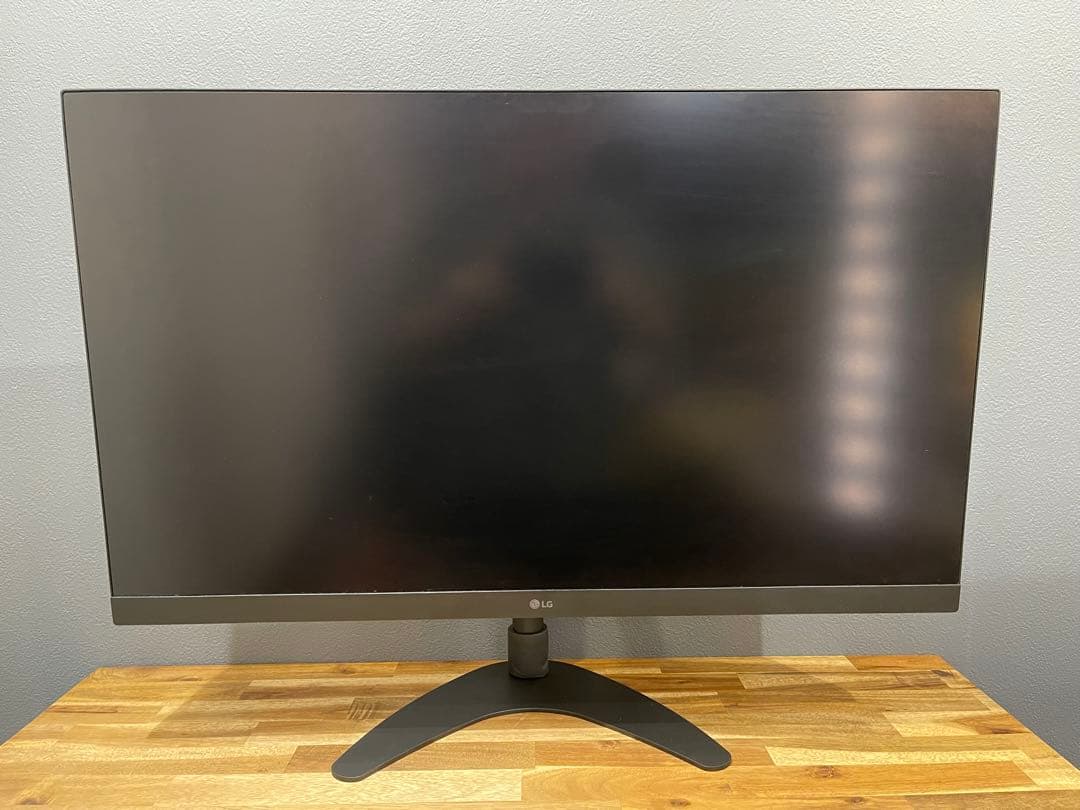 【美品】LG ゲーミングモニター UltraGear 31.5インチ