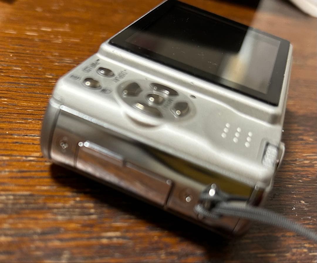 Panasonic LUMIX DMC-FX7 シルバー コンパクトデジカメ