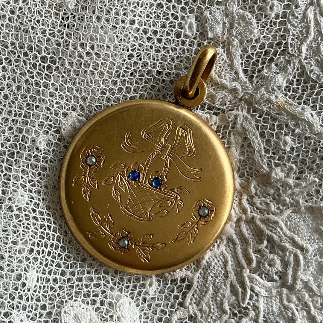 フランスアンティーク　ペンダントトップ＆ブローチ　ゴールドプレート　ビジュー