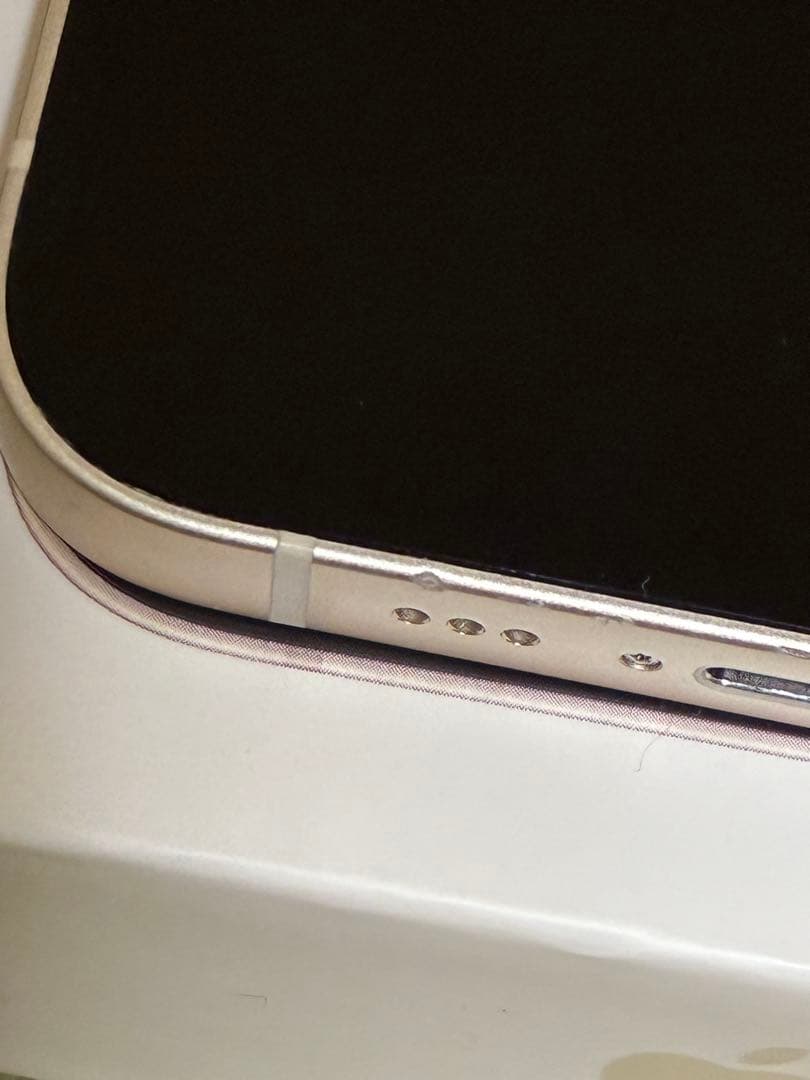 【バッテリー93%】Apple iPhone 14 ホワイト　128GB