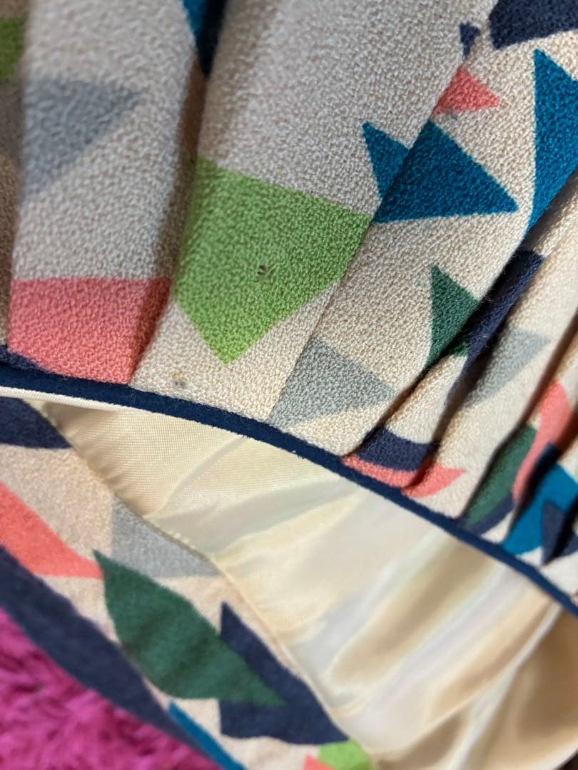 mina❗️幾何学模様 フレアスカート‼️