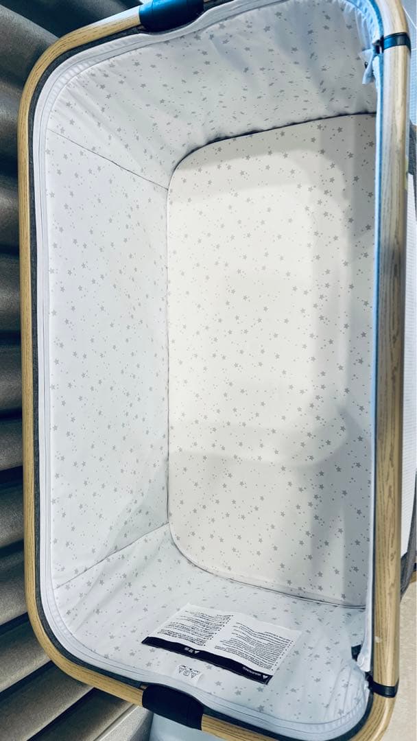 《美品》HZDMJ ベビーベッド　グレー　赤ちゃん 持ち運び