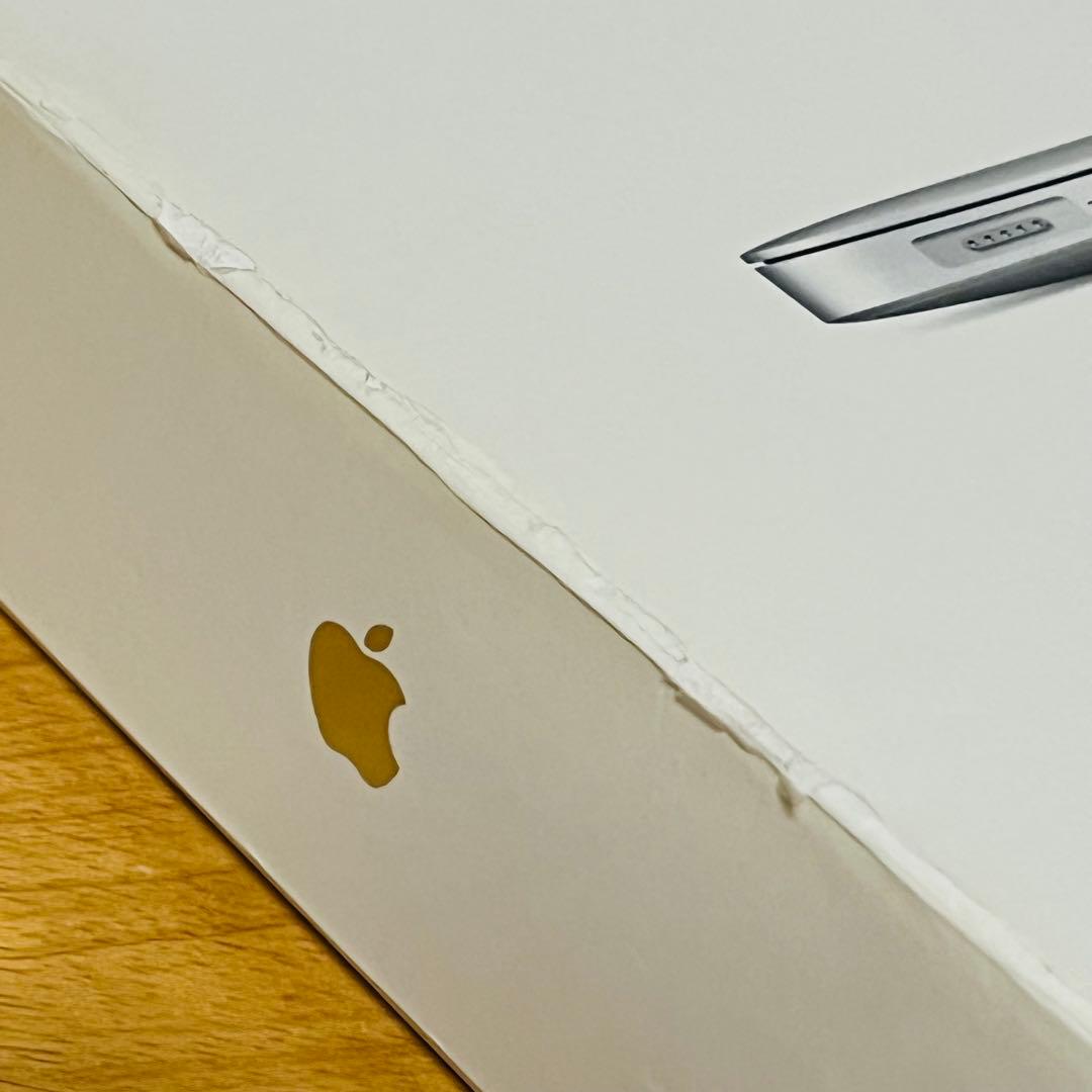 moe.さま専用 MacBookAir13インチA1466 初期化済み　箱あり