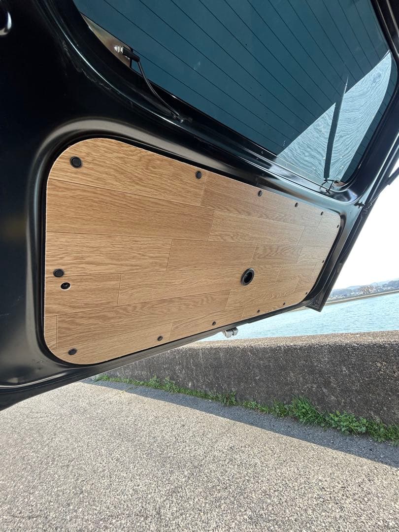 ダイハツ　新型アトレー　新型ハイゼットカーゴ　700系　リアゲートパネル