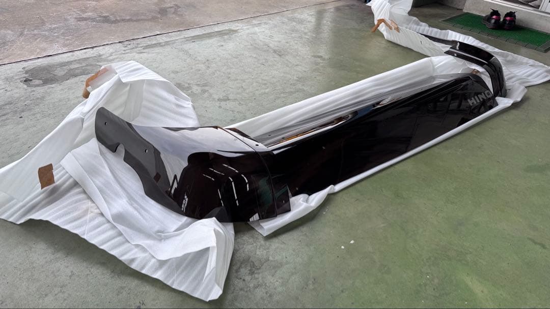 日野　純正　フロントバイザー　レンジャープロ